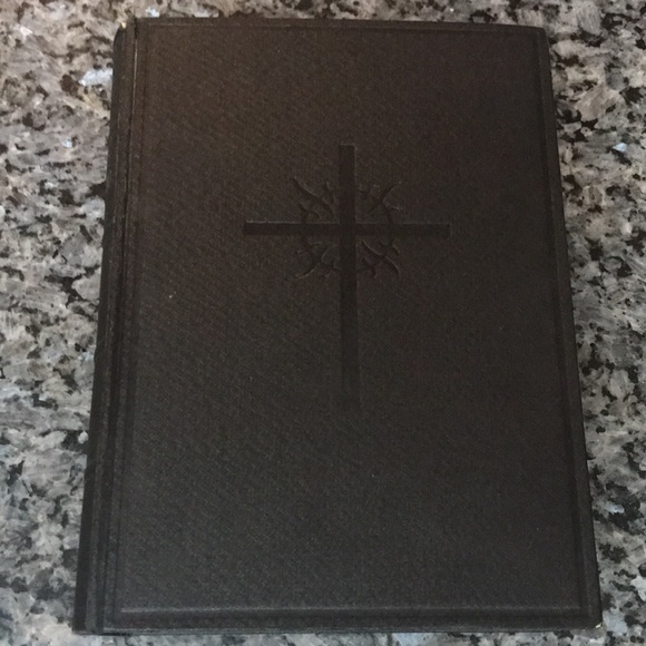 Finnish Bible - Picture 2 of 13